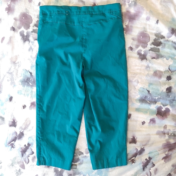 Michel Studio Alexa Turquoise Crop Capri - Picture 5 of 7